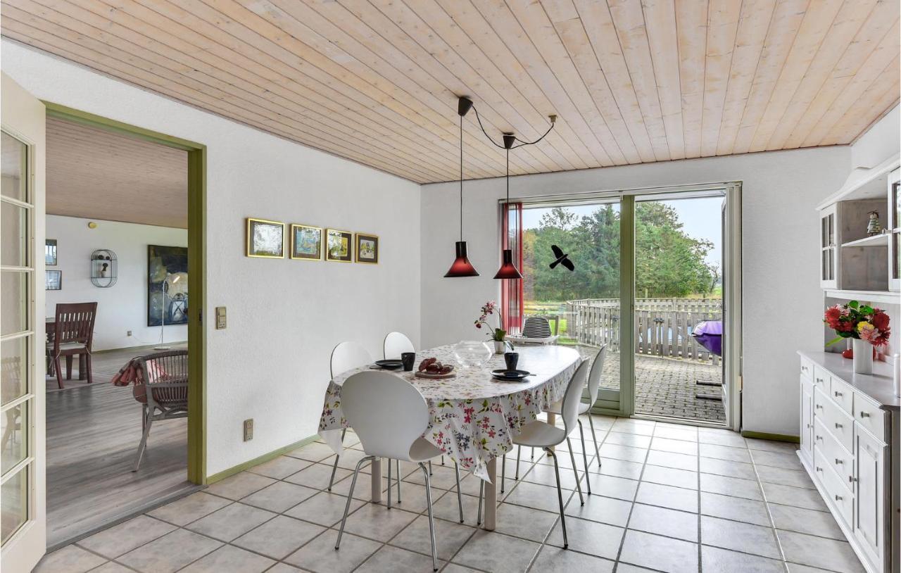 Lovely Home In Logumkloster With House A Panoramic View Agerskov Luaran gambar